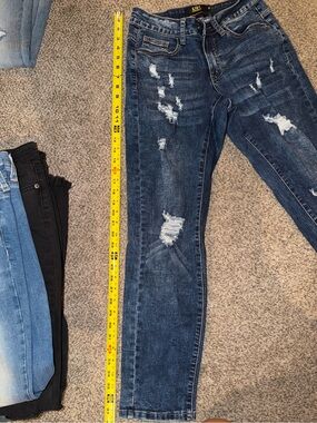 L&B Distressed Dark Blue Skinny Jeans